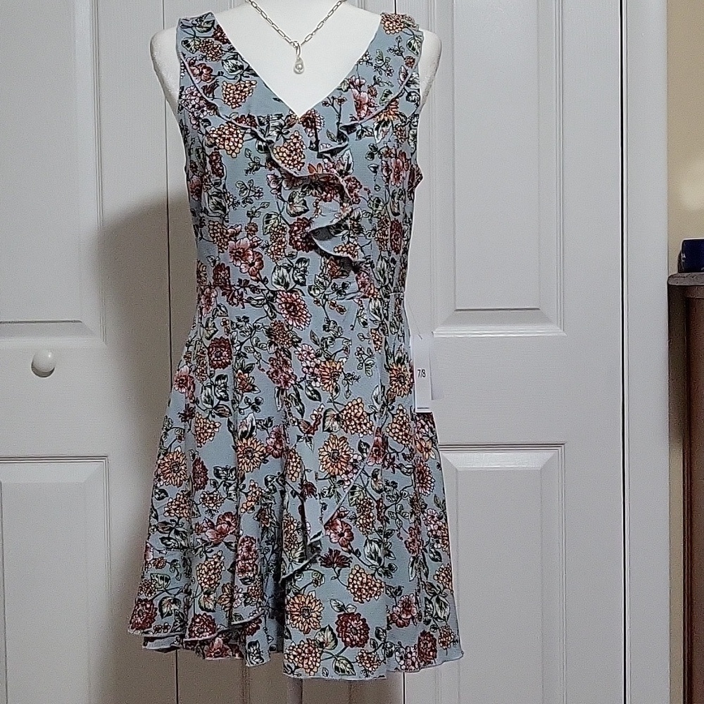 Teeze Me Ruffled Neck Faux Wrap Fully Lined Floral Back Zip Dress - Size 7